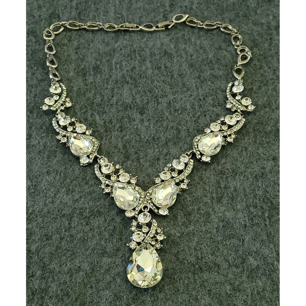 Crystal Rhinestone Statement Necklace 17" Silver Tone Teardrop Bridal